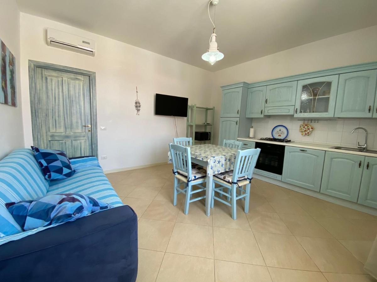 Sabrina Apartments Porto Pino Eksteriør billede