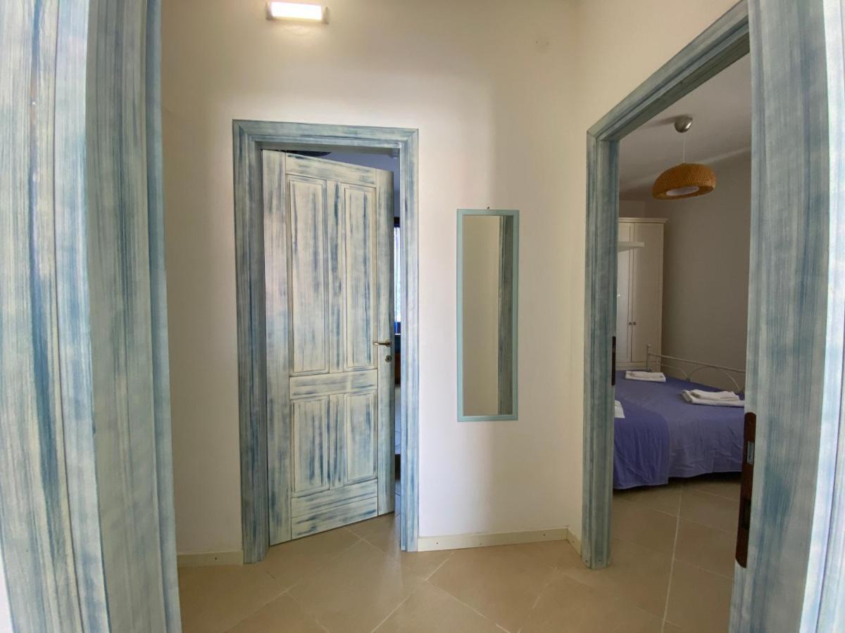Sabrina Apartments Porto Pino Eksteriør billede